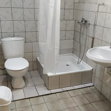 Apartman Касиопея Тристаен Апартамент С Френски Прозорци